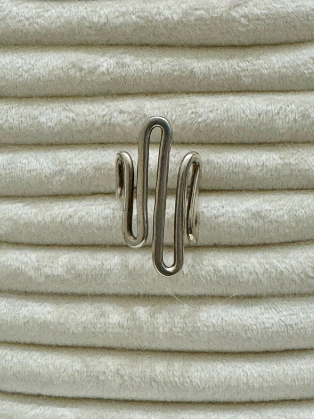 Mexican Sterling Silver Statement Ring | Size 4 | $75